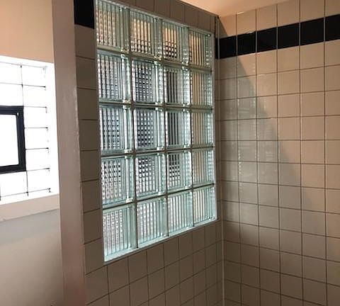 4th image of 1942 W Division St APT 3F