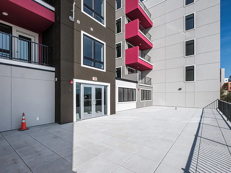 Ezio Place — Photo 15
