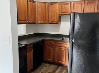 35 Willow St UNIT 208, Springfield, MA 01103