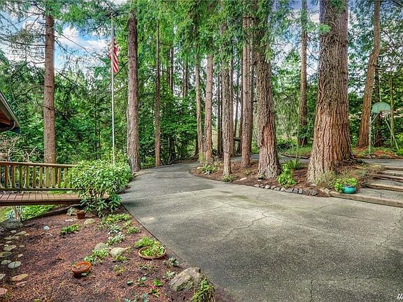 One of two driveway