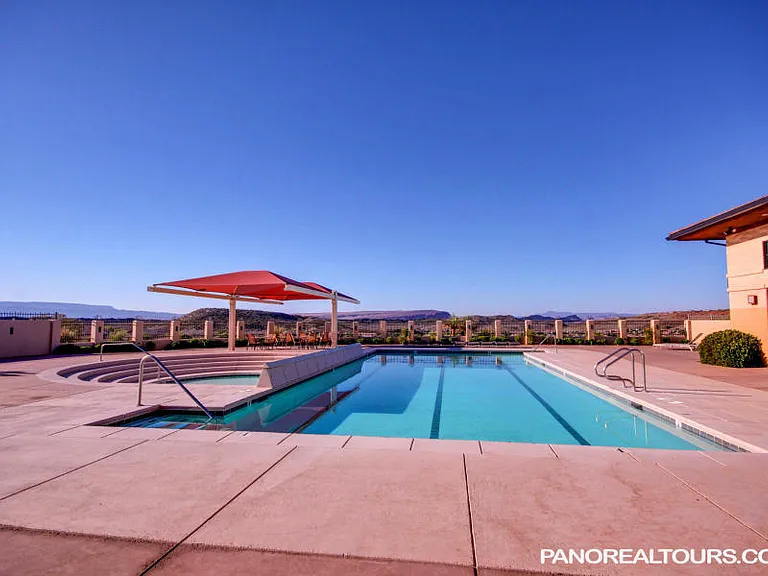 1233 N Spring Valley Dr — Photo 8