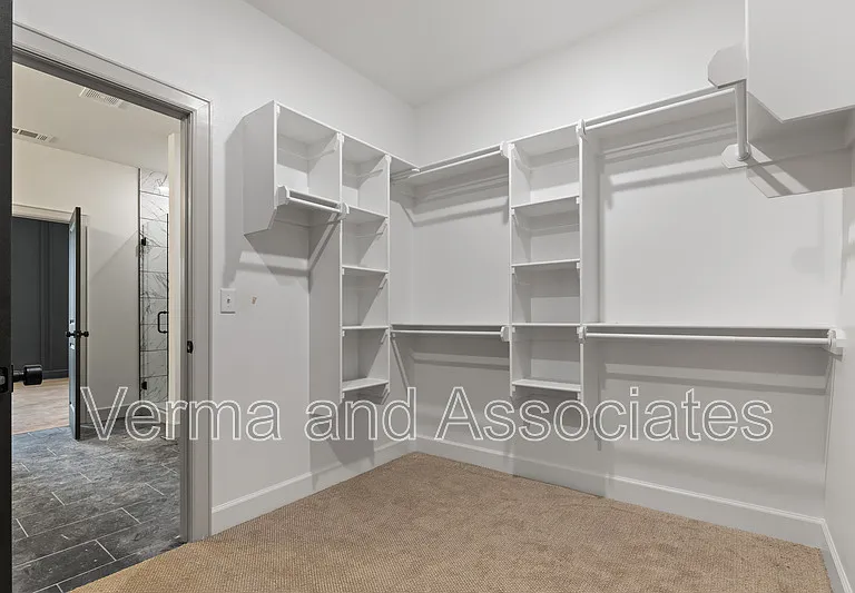 1121 Whistler St — Photo 19