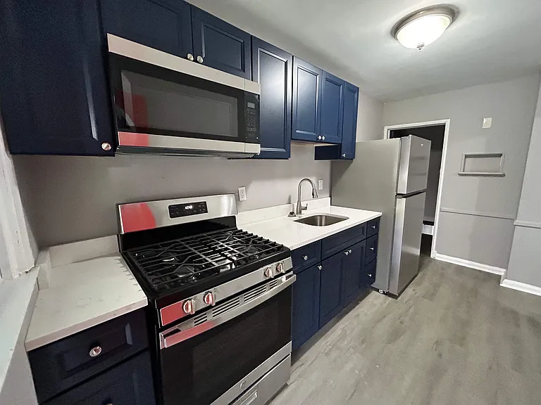 609 Aldworth Rd — Photo 4