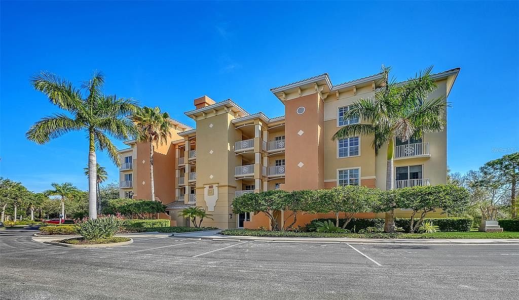 6465 Watercrest Way Unit 301