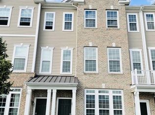 15 Kennedy Ln, Wood Ridge, NJ 07075