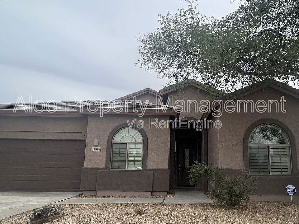 1st image of 43577 W Sparks Ct