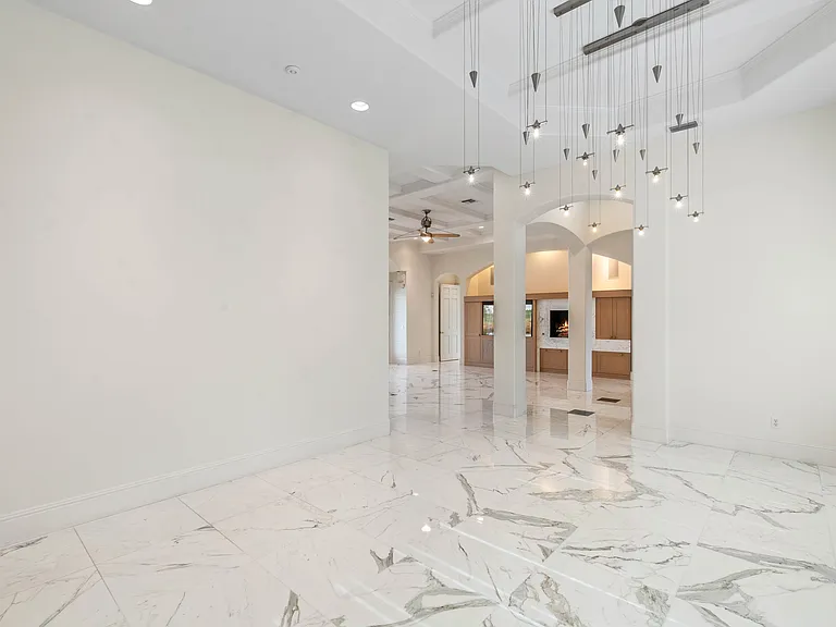 9701 Lake Isleworth Ct — Photo 18