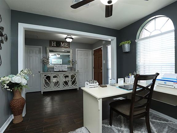 5th image of 4923 Linden Pl