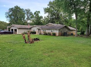 215 Carol St, Waskom, TX 75692