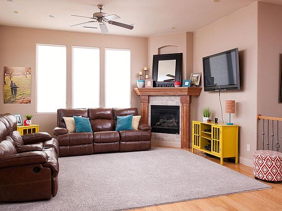 4th image of 1044 E Indian Knolls Dr