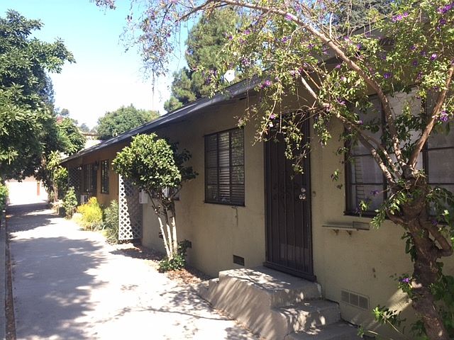 1st image of 2515-2519 3/4 Griffith Park Blvd