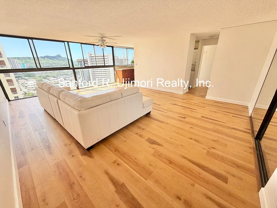 2724 Kahoaloha Ln #2006