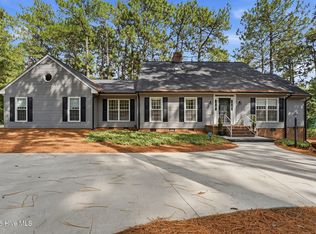 116 Oxford Court, Seven Lakes, NC 27376