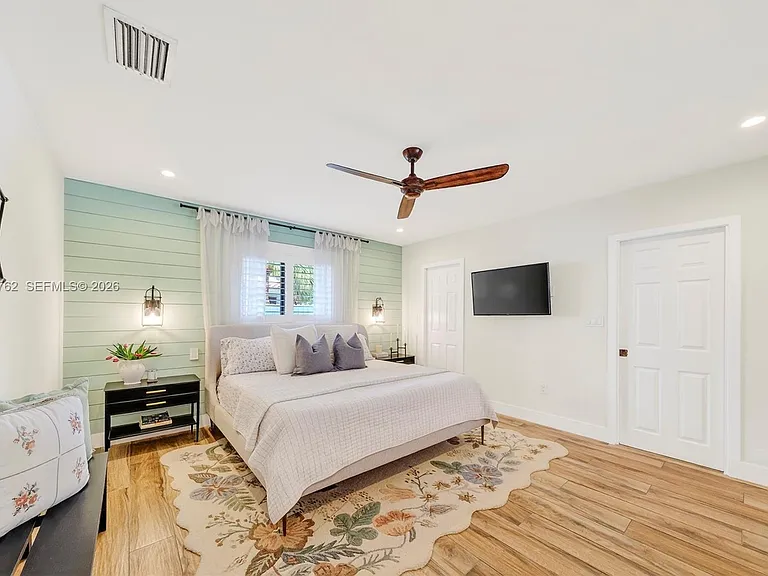 8820 SW 85th Ter — Photo 46