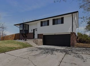 527 Leona Dr, Denver, CO 80221