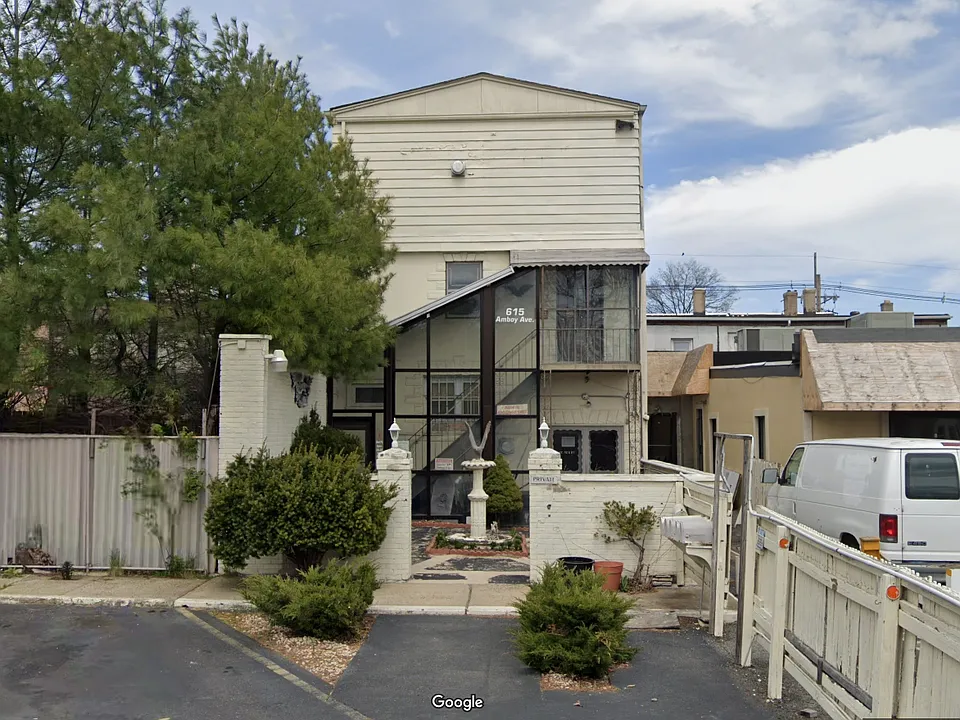 615 Amboy Ave #B1