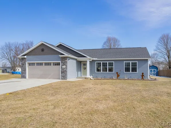 3153 Beaver Creek Rdg, Adrian, MI 49221