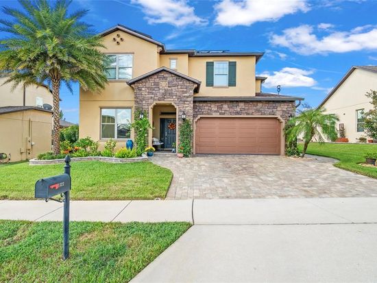 1322 Woods Landing Dr, Minneola, FL 34715