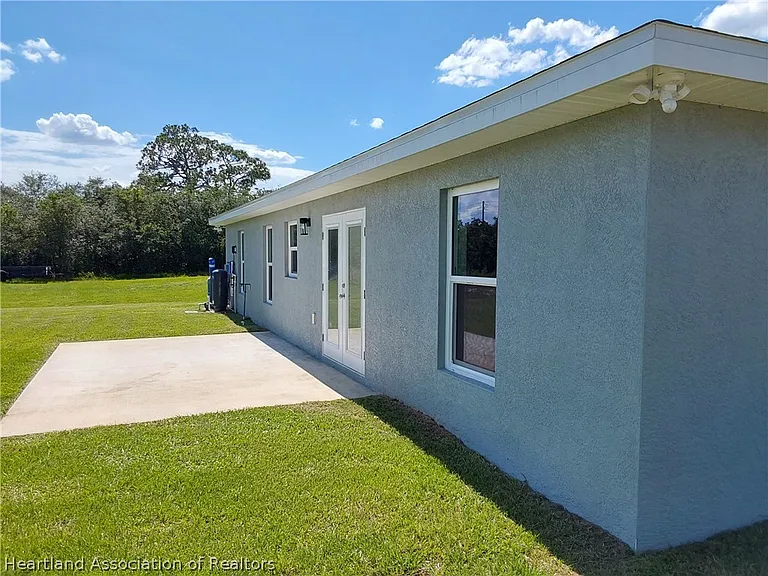 3040 Buttercup Ln — Photo 18