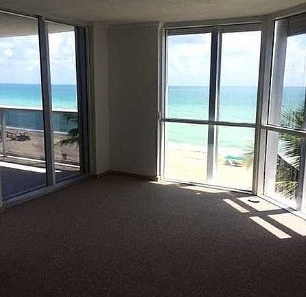 5th image of 16711 Collins Ave APT 509