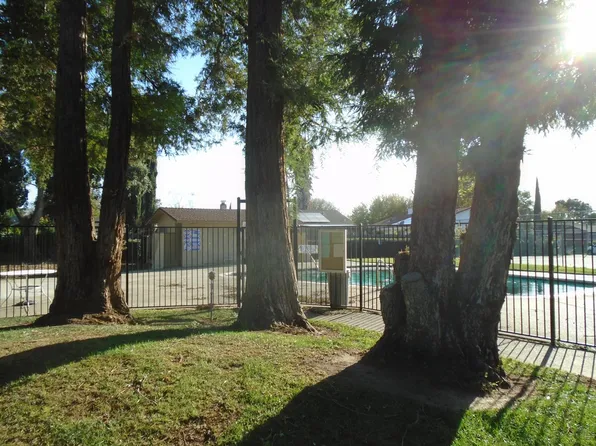 1711 Midway Dr, Woodland, CA 95695