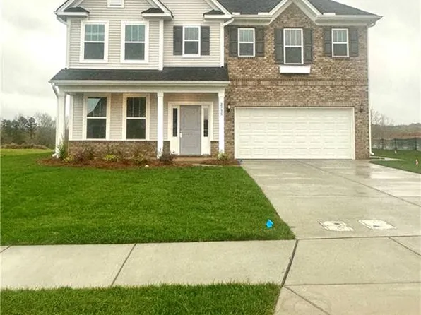 2735 Lacy Holt Rd, Graham, NC 27253