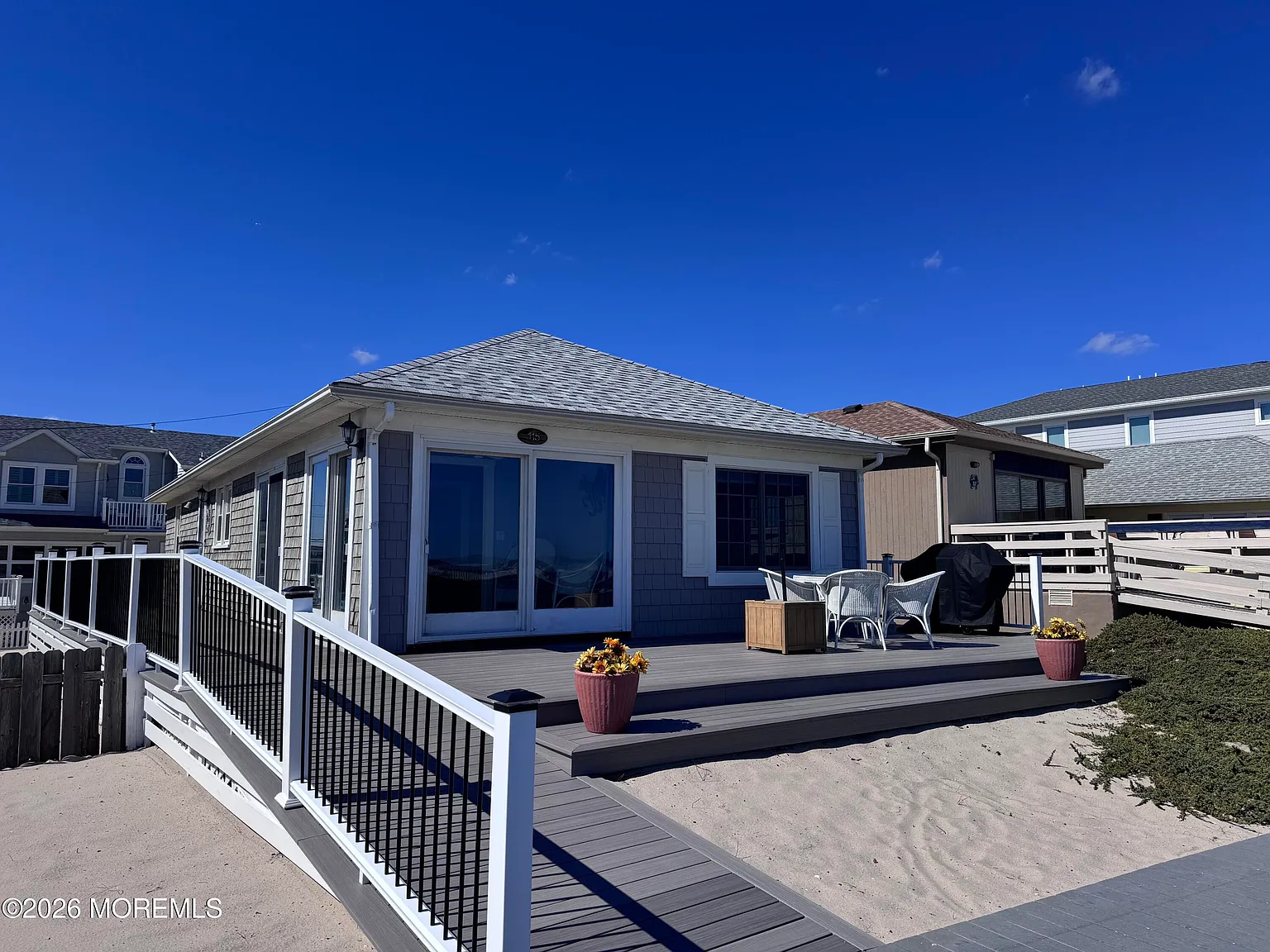3 bed, 1.5 bath, 1144 sqft, $5,500 — Photo 4