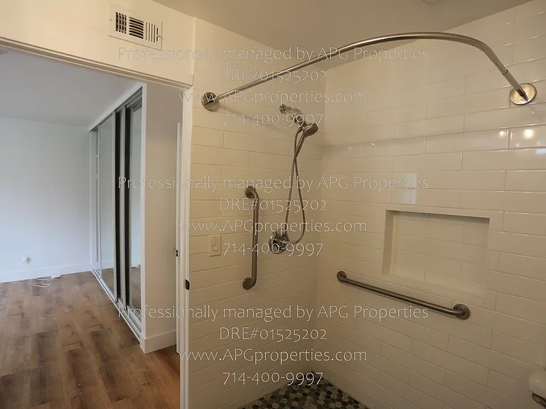 829 N Elmwood St — Photo 21