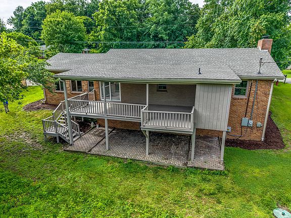 5th image of 110 Keeton Ave
