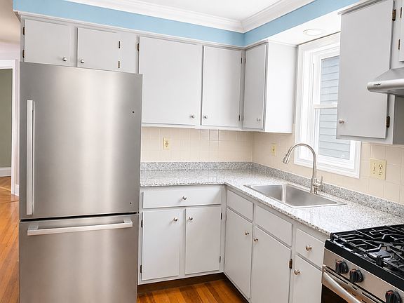 5th image of 661 Prospect Ave #2