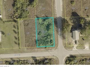 3300 24th St W UNIT 2, Lehigh Acres, FL 33971
