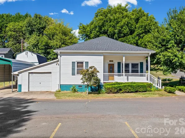 103 6th St, Cramerton, NC 28032