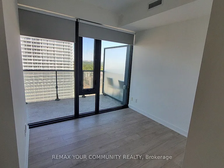 185 Roehampton Ave #2503 — Photo 12