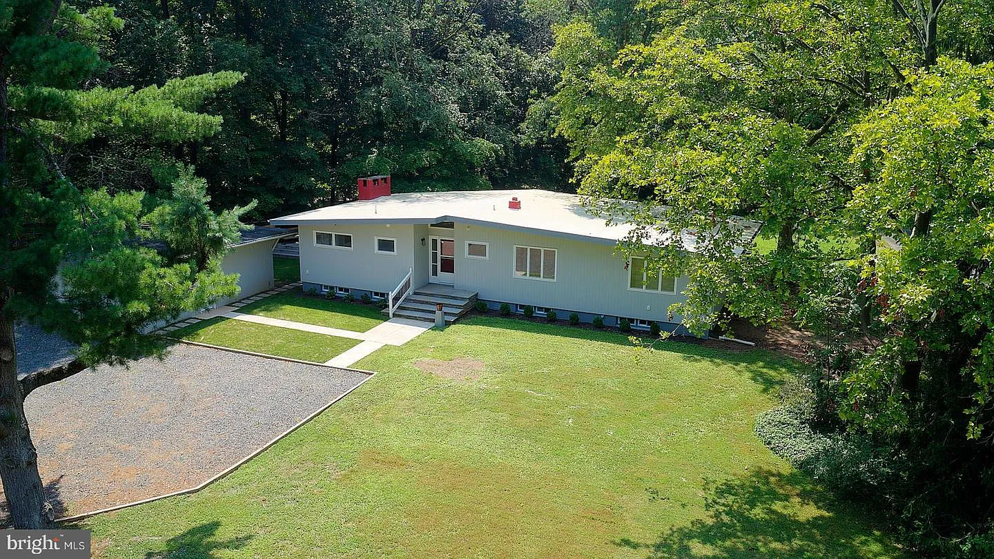 29 Cherry Brook Dr photo 1