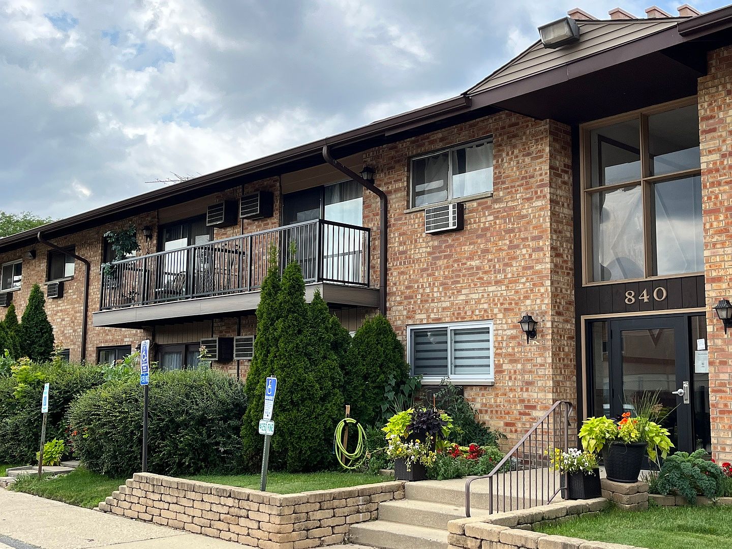 840 E Old Willow Rd APT 109, Prospect Heights, IL 60070 Zillow