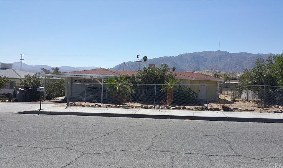 1st image of 73185 Sun Valley Dr