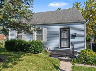 2109 Elwood Ave, South Bend, IN 46628