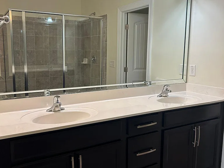 4129 Vallonia Dr — Photo 41