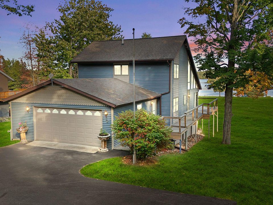 1st image of 10191 Lakeview Dr