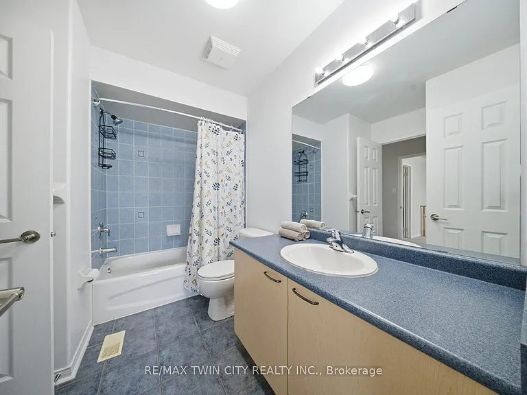 20 Webb Ave #UPPER — Photo 19