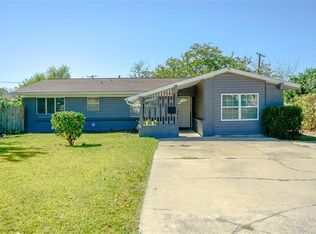 3313 Pleasant Run Rd, Irving, TX 75062