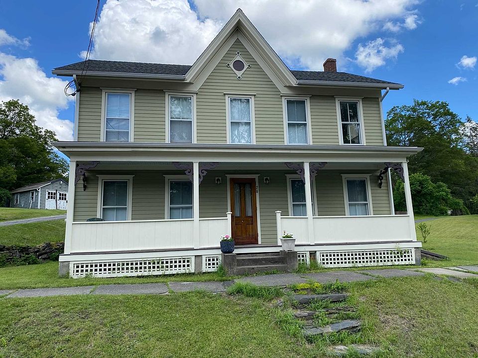 28 N Center St, Millerton, NY 12546 Zillow