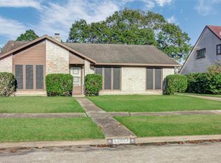 11527 Sagewillow Ln, Houston, TX 77089