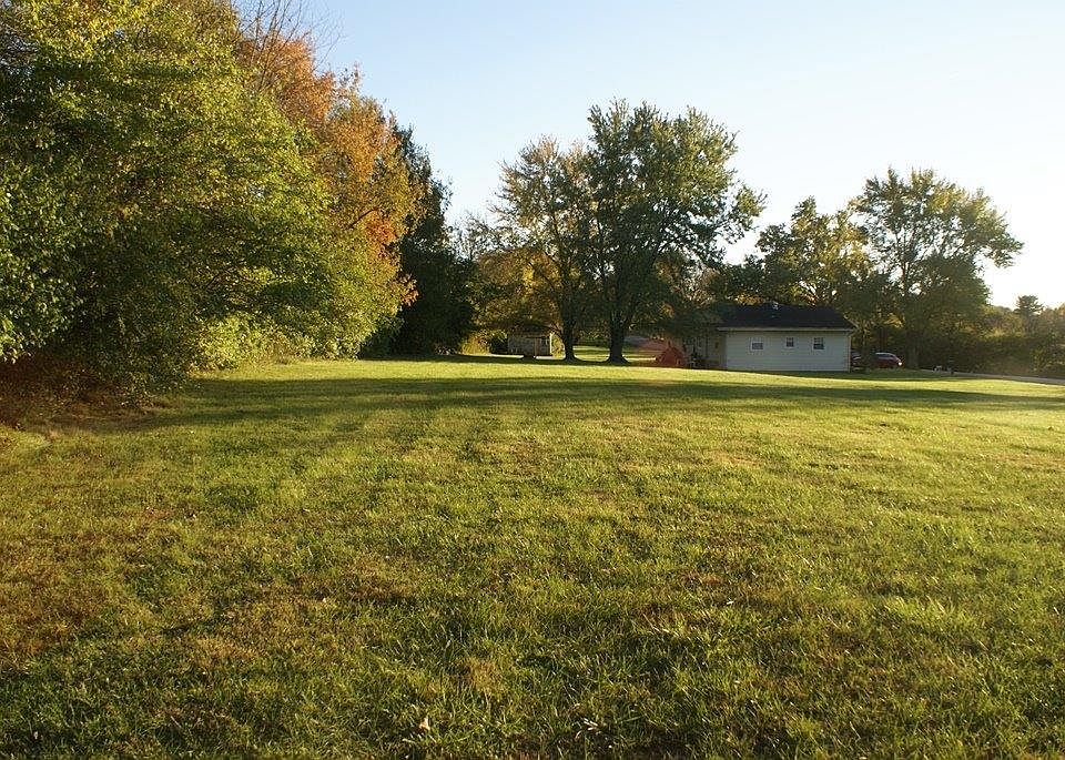 2nd image of 5228 Mauds Hughes Rd