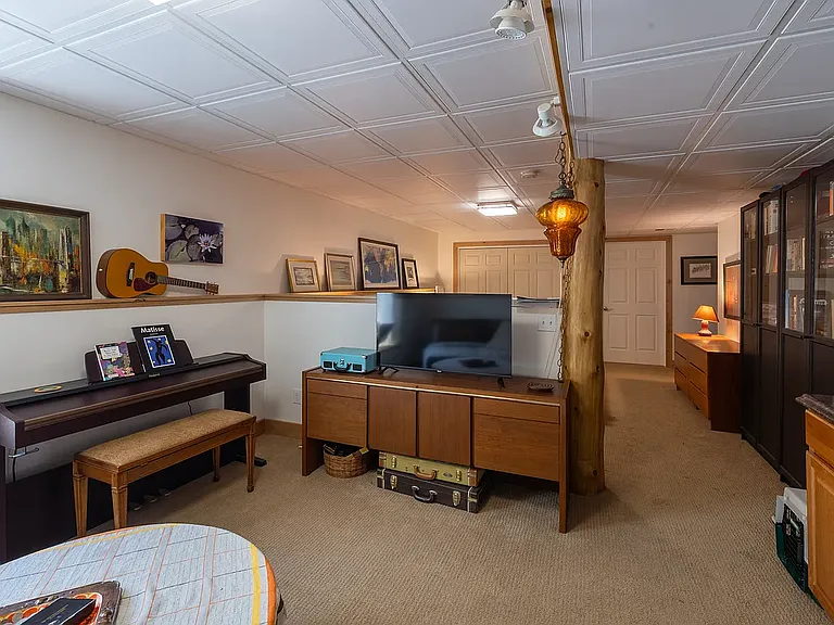 1655 Gray Hawk Ct — Photo 18