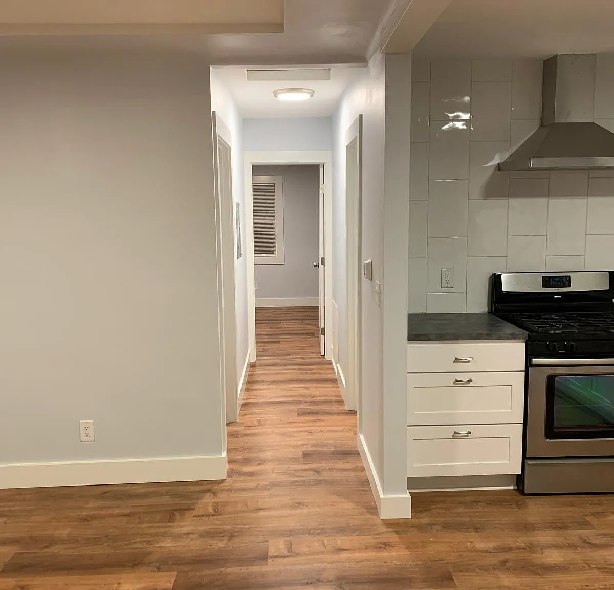 2 bed, 750 sqft, $1,500 — Photo 3