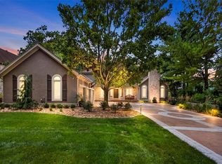 5226 Mercier St, Kansas City, MO 64112