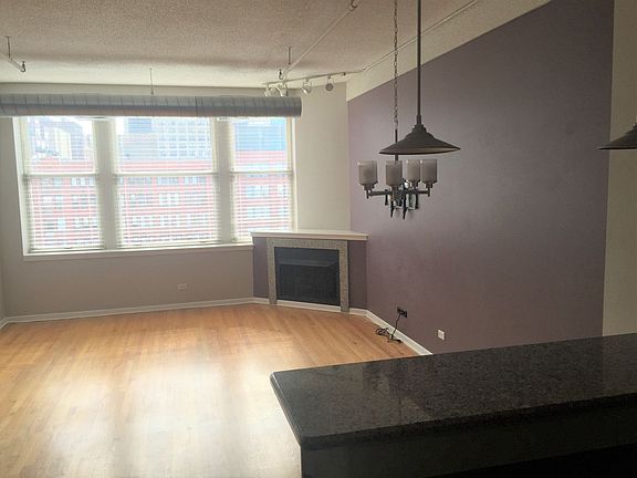 4th image of 161 W Harrison St Unit 706