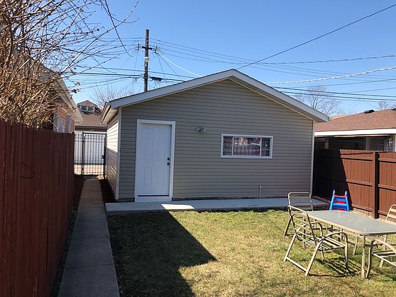 4th image of 5544 S Richmond St