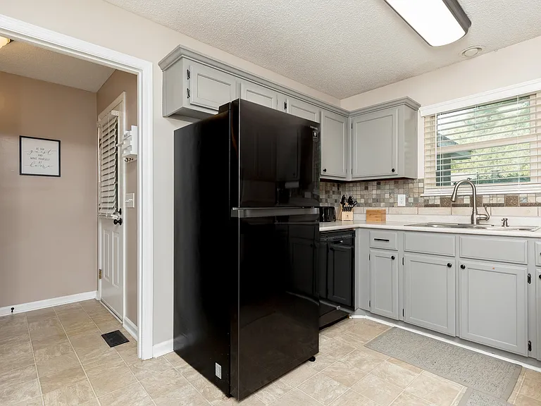 205 Wellington Way — Photo 19